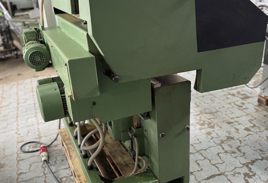 vierseiter-guilliet-kxy-bt-5_c_01