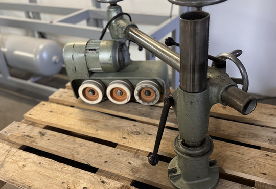 vorschub-elu-akb-4_c_01