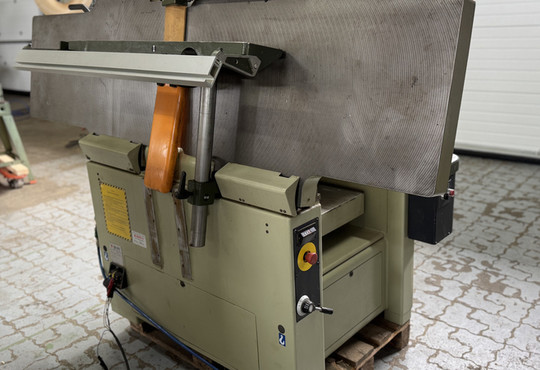 adh-scm-he-leitz4.2026-13_c_01