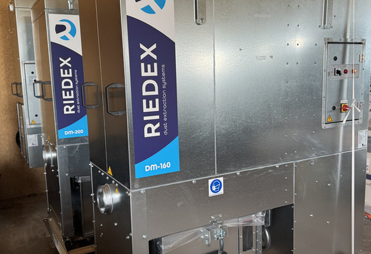 dm160m-l-riedex-3-1_c_01