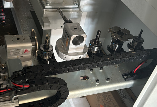 masterwood-cnc-tf100-1-1_c_01
