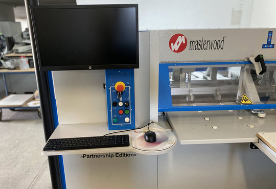 masterwood-cnc-tf100-8_c_01