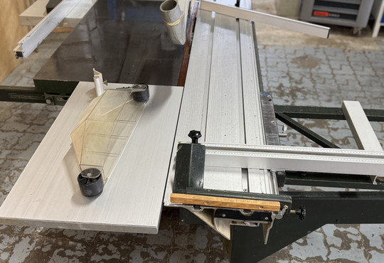 altendorf-f45-90-kol-8_c_01