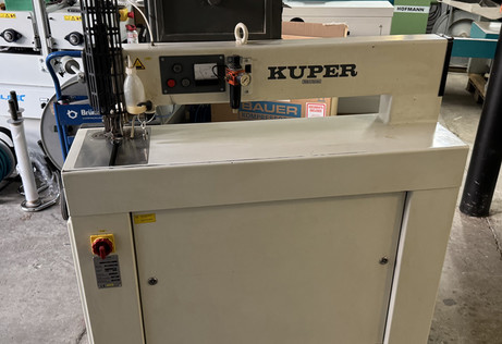 Furnierklebemaschine