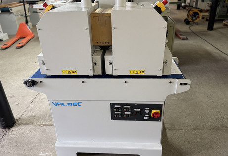 Bürstmaschine, Schleifmaschine, Entgratmaschine