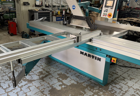 sliding table saw