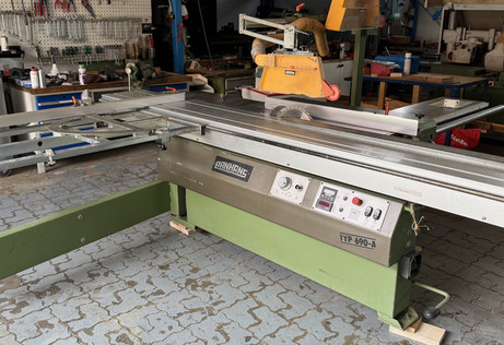 sliding table saw