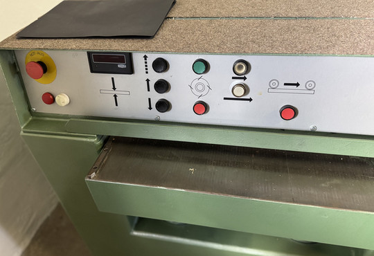 dickenhobelmaschine-baeuerle-92-bo-2_c_01