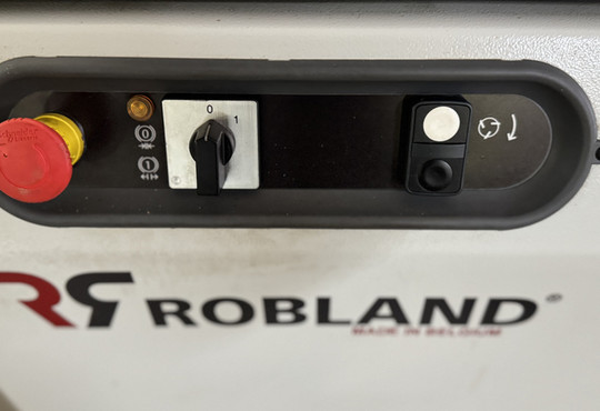 a410-robland-gr-3_c_01