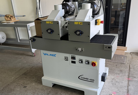 Bürstmaschine, Strukturiermaschine