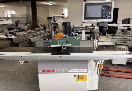 Schwenkspindelfräse