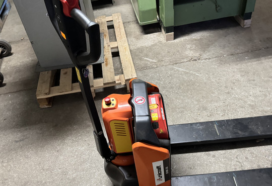 e-hubwagen-unicraft-2_c_01