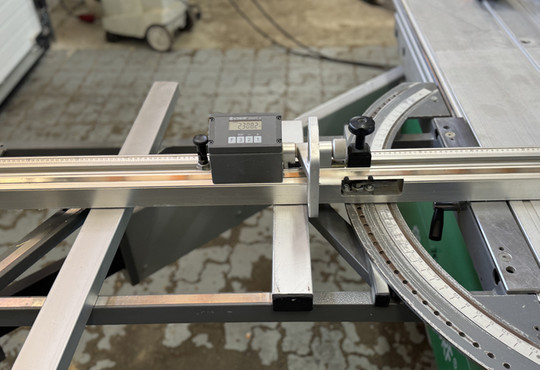 altendorf-f45-elmoiii-04-bram-kurz-3_c_01