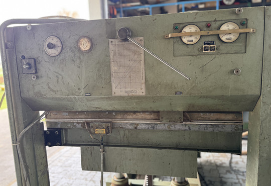 furnierpresse-joos-hp65-mt-3_c_01
