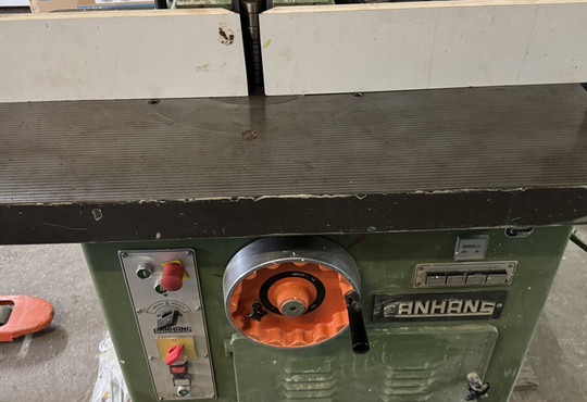 tischfraese-panhans-250-250-bt-1_c_01