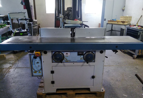 tilting spindle moulder