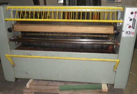 glue spreader