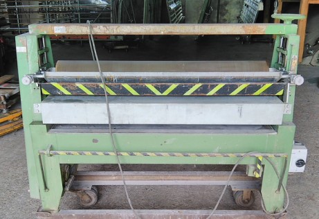 glue spreader