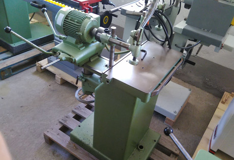 Langlochbohrmaschine