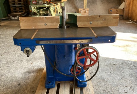 spindle moulder