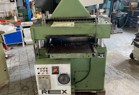 thickness planing machine
