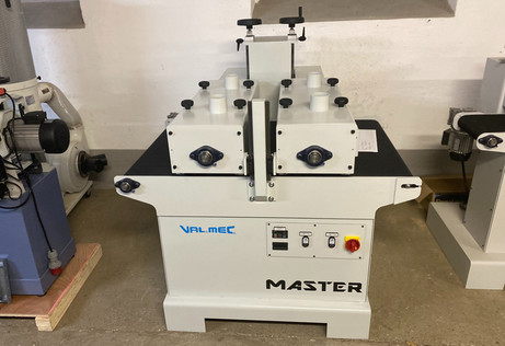 Bürstmaschine, Strukturiermaschine